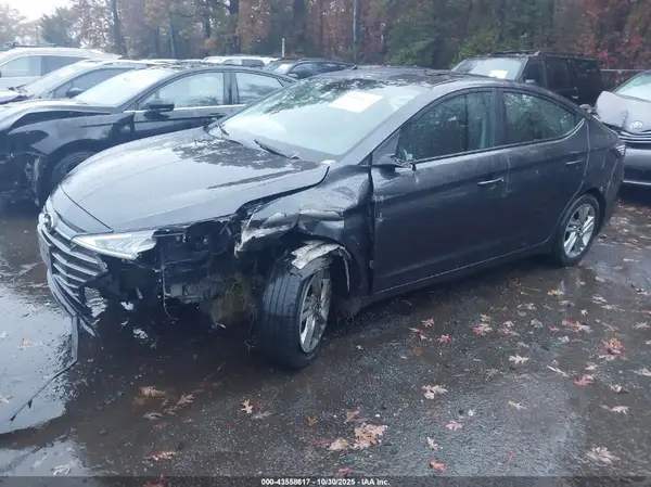 5NPD84LFXLH556373 2020 HYUNDAI ELANTRA - Image 2