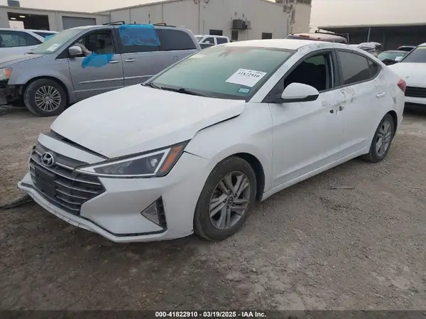 5NPD84LFXLH557474 2020 HYUNDAI ELANTRA - Image 2