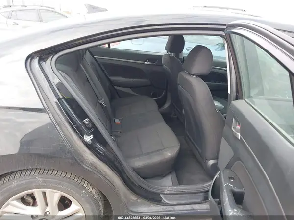 5NPD84LFXLH558916 2020 HYUNDAI ELANTRA - Image 8