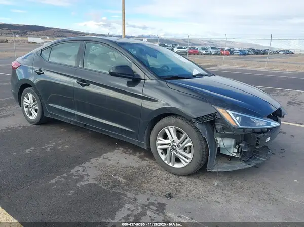 5NPD84LFXLH559760 2020 HYUNDAI ELANTRA - Image 1