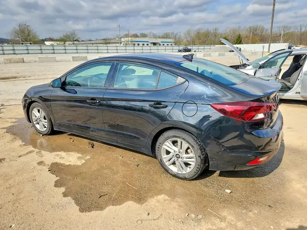 5NPD84LFXLH561430 2020 HYUNDAI ELANTRA - Image 2