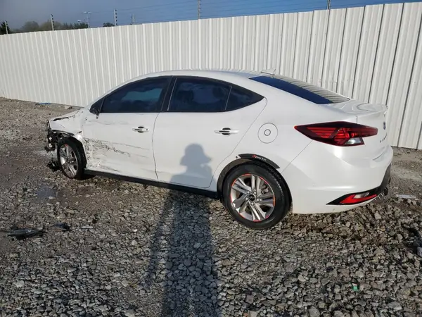5NPD84LFXLH565168 2020 HYUNDAI ELANTRA - Image 2
