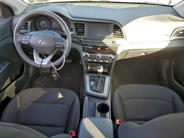 5NPD84LFXLH565557 2020 HYUNDAI ELANTRA - Image 8