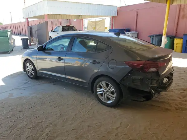 5NPD84LFXLH566398 2020 HYUNDAI ELANTRA - Image 2