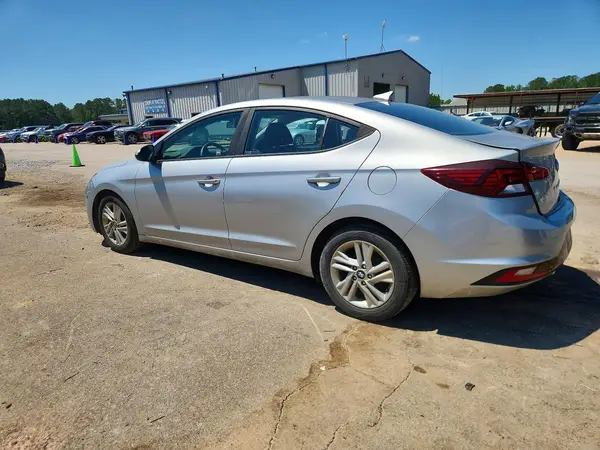5NPD84LFXLH567843 2020 HYUNDAI ELANTRA - Image 2