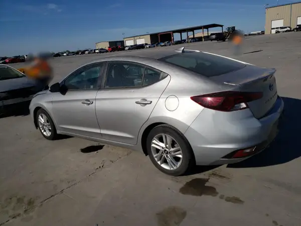 5NPD84LFXLH568765 2020 HYUNDAI ELANTRA - Image 2