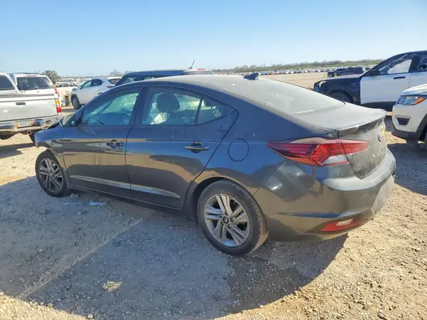 5NPD84LFXLH569396 2020 HYUNDAI ELANTRA - Image 2