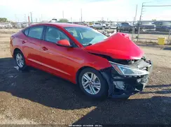 5NPD84LFXLH570063 2020 HYUNDAI ELANTRA