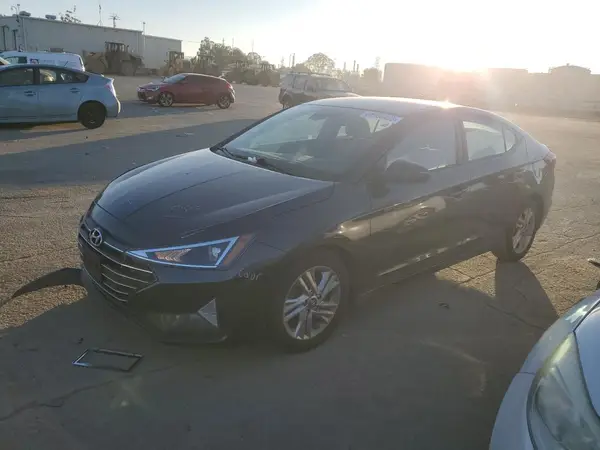5NPD84LFXLH570452 2020 HYUNDAI ELANTRA - Image 1