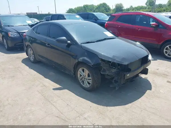 5NPD84LFXLH570628 2020 HYUNDAI ELANTRA - Image 1