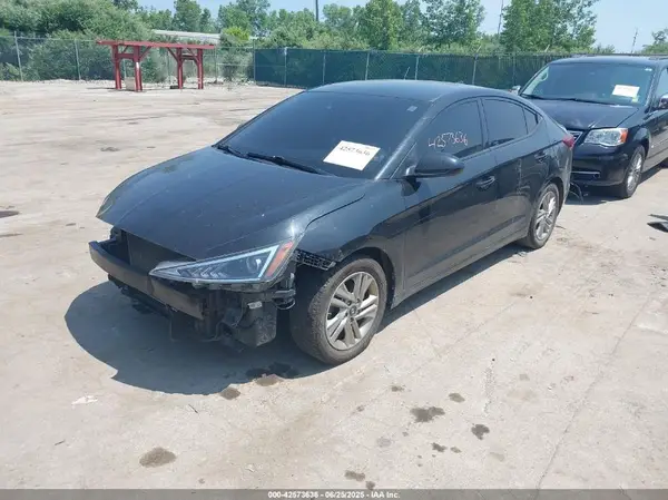 5NPD84LFXLH570628 2020 HYUNDAI ELANTRA - Image 2