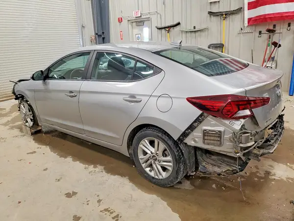 5NPD84LFXLH570693 2020 HYUNDAI ELANTRA - Image 2