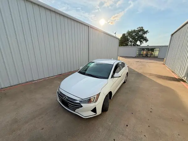 5NPD84LFXLH574212 2020 HYUNDAI ELANTRA - Image 2