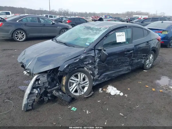 5NPD84LFXLH574274 2020 HYUNDAI ELANTRA - Image 2
