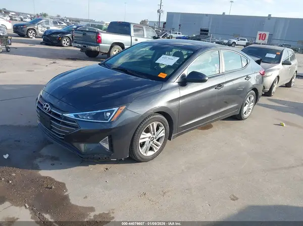 5NPD84LFXLH574470 2020 HYUNDAI ELANTRA - Image 2