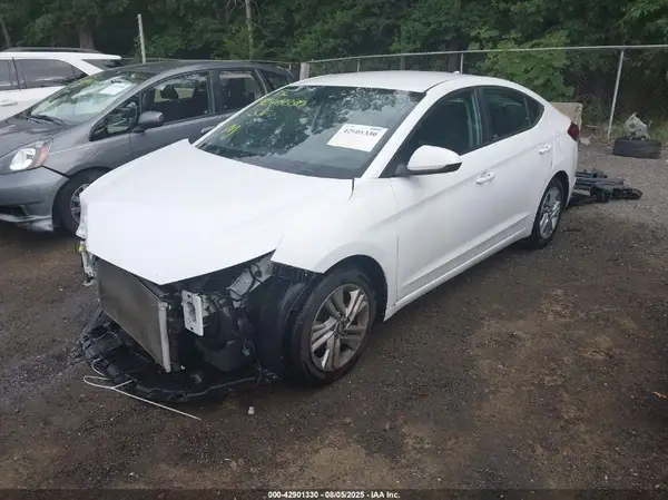 5NPD84LFXLH574985 2020 HYUNDAI ELANTRA - Image 2