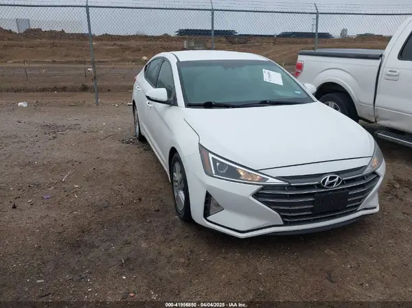 5NPD84LFXLH575120 2020 HYUNDAI ELANTRA - Image 1