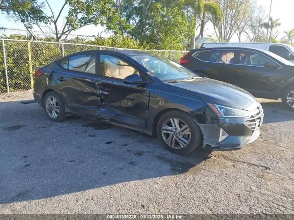 5NPD84LFXLH576669 2020 HYUNDAI ELANTRA - Image 1
