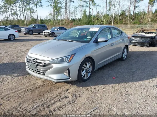5NPD84LFXLH576686 2020 HYUNDAI ELANTRA - Image 2