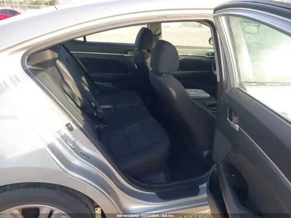 5NPD84LFXLH576686 2020 HYUNDAI ELANTRA - Image 8
