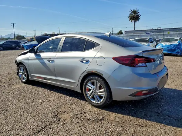5NPD84LFXLH576820 2020 HYUNDAI ELANTRA - Image 2
