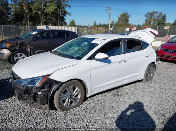 5NPD84LFXLH578406 2020 HYUNDAI ELANTRA - Image 2