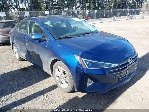 5NPD84LFXLH579068 2020 HYUNDAI ELANTRA - Image 1