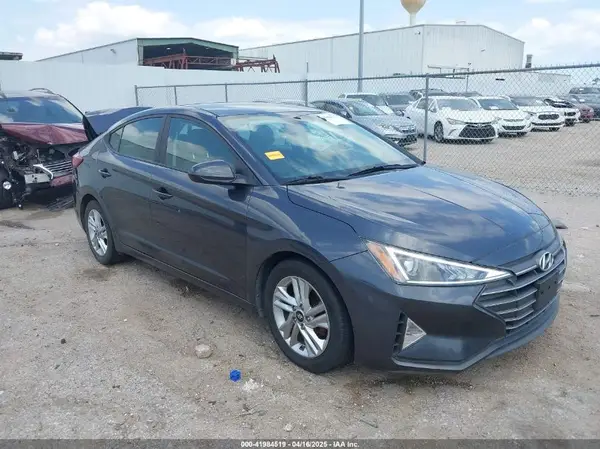 5NPD84LFXLH579538 2020 HYUNDAI ELANTRA - Image 1