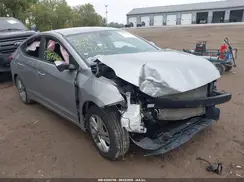 5NPD84LFXLH579734 2020 HYUNDAI ELANTRA