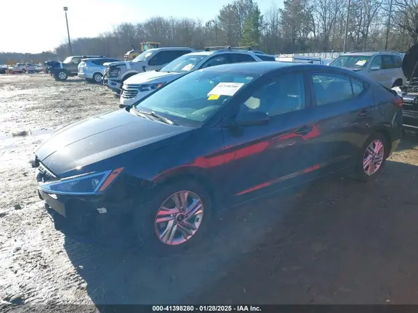 5NPD84LFXLH582424 2020 HYUNDAI ELANTRA - Image 2