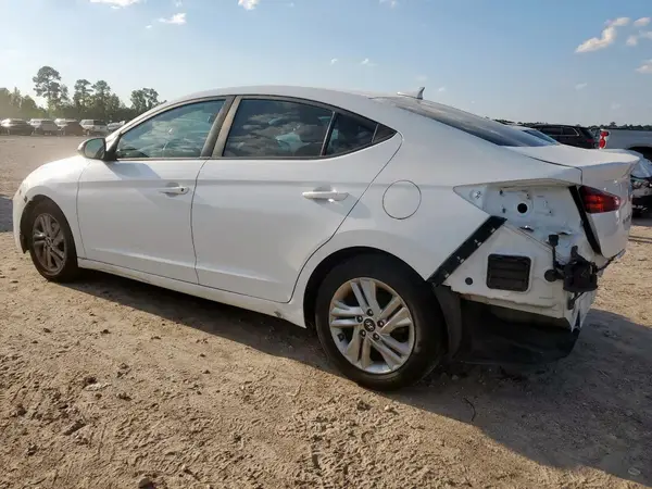 5NPD84LFXLH584139 2020 HYUNDAI ELANTRA - Image 2