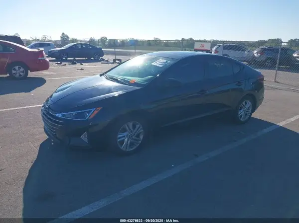 5NPD84LFXLH584738 2020 HYUNDAI ELANTRA - Image 2