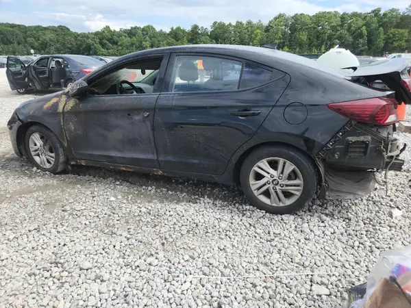 5NPD84LFXLH587011 2020 HYUNDAI ELANTRA - Image 2