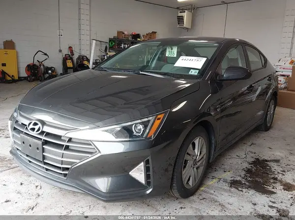 5NPD84LFXLH589308 2020 HYUNDAI ELANTRA - Image 2