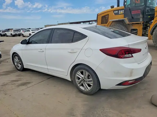 5NPD84LFXLH594072 2020 HYUNDAI ELANTRA - Image 2