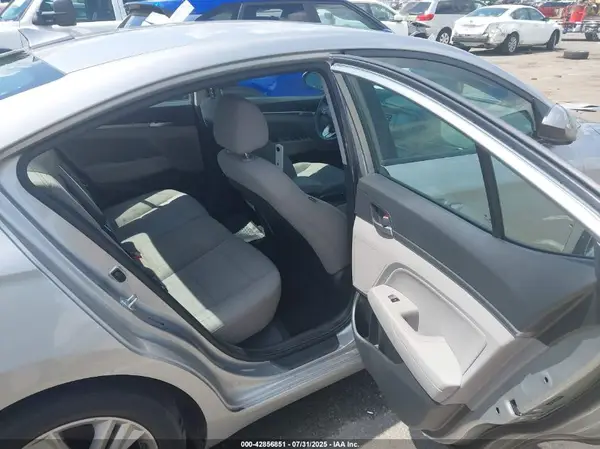 5NPD84LFXLH595898 2020 HYUNDAI ELANTRA - Image 8