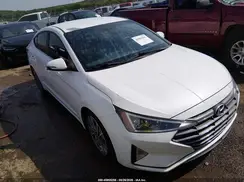 5NPD84LFXLH597120 2020 HYUNDAI ELANTRA