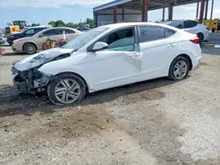5NPD84LFXLH597263 2020 HYUNDAI ELANTRA