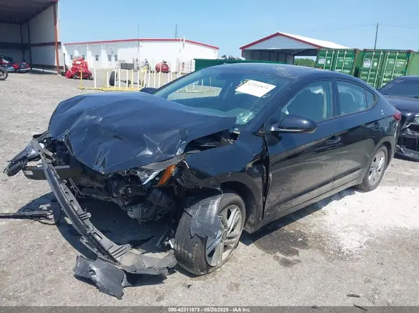 5NPD84LFXLH603174 2020 HYUNDAI ELANTRA - Image 2