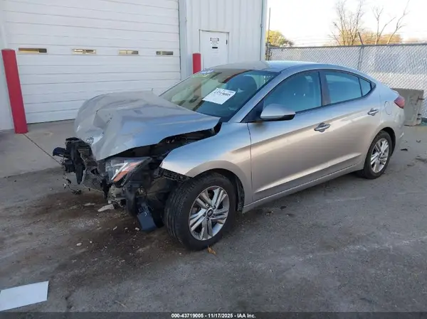 5NPD84LFXLH614224 2020 HYUNDAI ELANTRA - Image 2