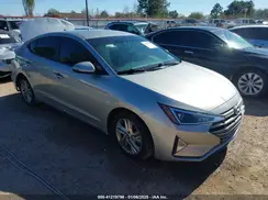 5NPD84LFXLH615311 2020 HYUNDAI ELANTRA
