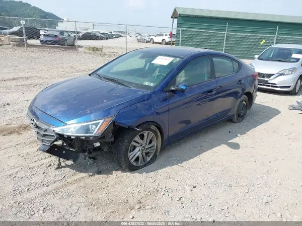5NPD84LFXLH615406 2020 HYUNDAI ELANTRA - Image 2