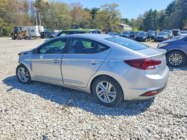 5NPD84LFXLH623067 2020 HYUNDAI ELANTRA - Image 2