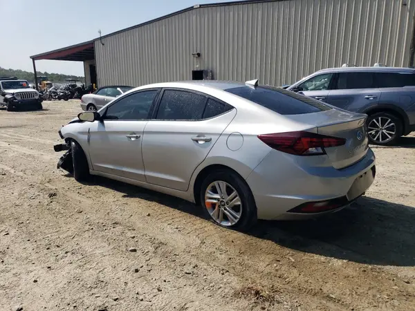 5NPD84LFXLH623070 2020 HYUNDAI ELANTRA - Image 2