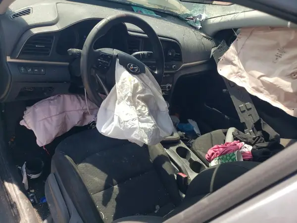 5NPD84LFXLH623070 2020 HYUNDAI ELANTRA - Image 8