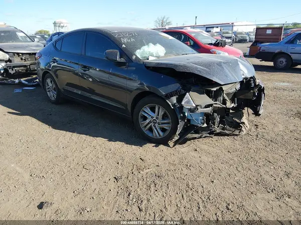 5NPD84LFXLH623618 2020 HYUNDAI ELANTRA - Image 1