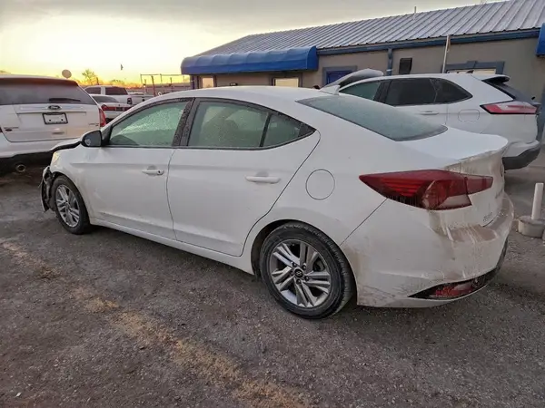 5NPD84LFXLH624879 2020 HYUNDAI ELANTRA - Image 2