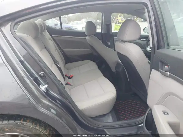 5NPD84LFXLH625627 2020 HYUNDAI ELANTRA - Image 8
