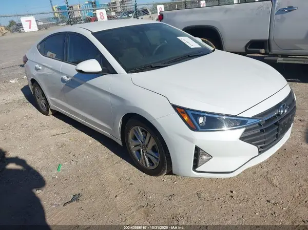 5NPD84LFXLH629144 2020 HYUNDAI ELANTRA - Image 1