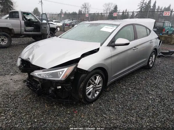 5NPD84LFXLH629998 2020 HYUNDAI ELANTRA - Image 2